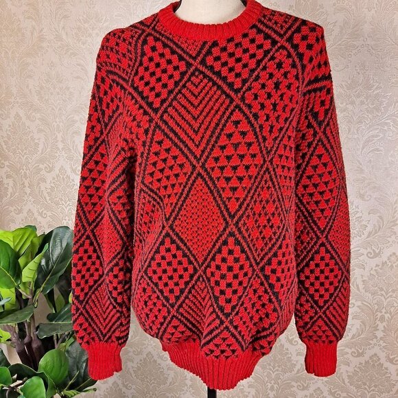 Kenneth Stevens Size Medium Red/Black Diamond Pattern Wool Sweater Round Neck - Picture 1 of 11